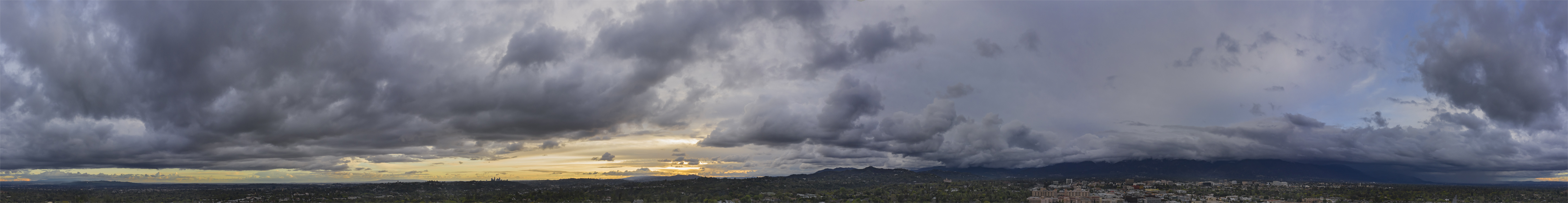 Pasadena-night-Clouds-040820-3